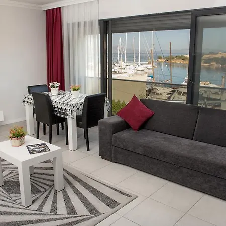 Dalyan Elit Apart Otel 3* Çeşme