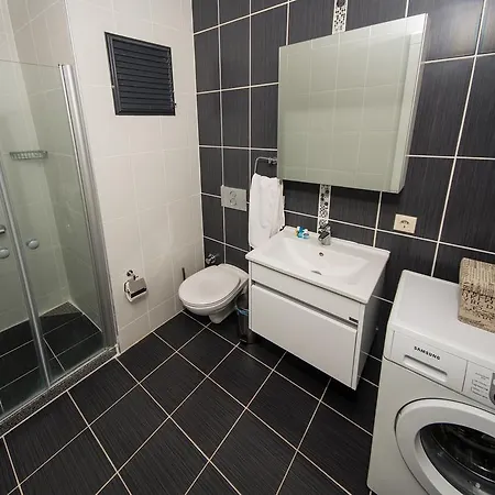 Dalyan Elit Apart Otel 3* Çeşme